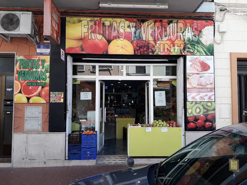 Carniceria Halal Minhaj - Carnicería en Oliva - foto 2