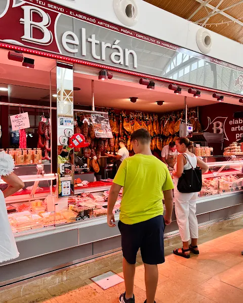 Carns i Elaborats Beltrán - Carnicería en Vinaròs - foto 2
