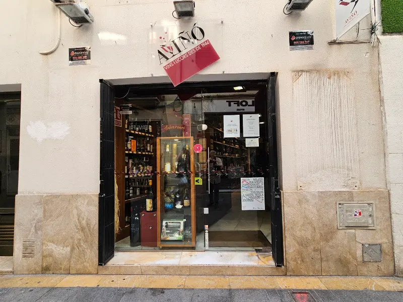 VINS AVIÑÓ SITGES - Tienda de vinos en Sitges - foto 2