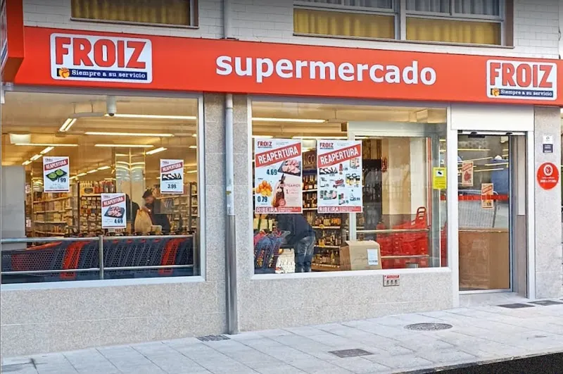 Supermercados Froiz - Supermercado en Ribeira