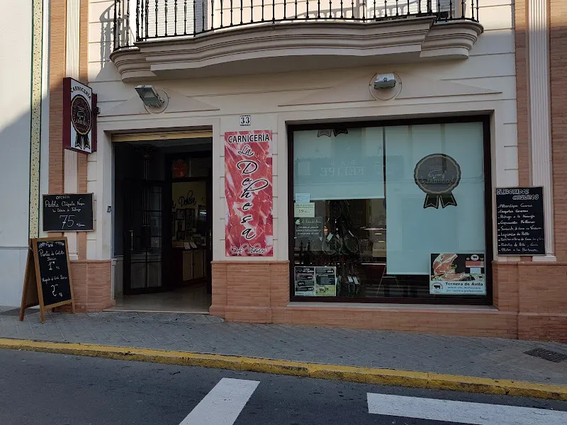 La Dehesa del Ibérico - Tienda de delicatessen en Lepe - foto 2