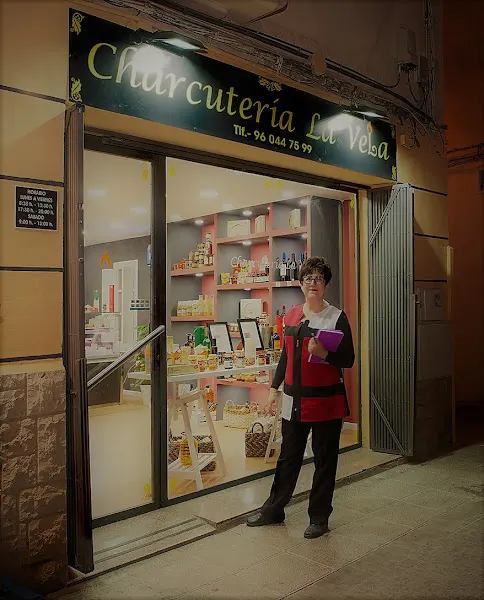 Charcutería La Vela - Tienda de alimentación en Quart de Poblet - foto 2