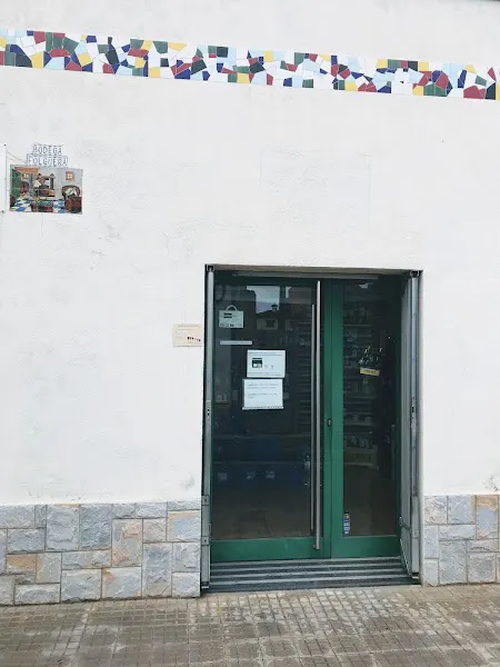 Bodega Folguera - Tienda de vinos en Santa Perpetua de Mogoda - foto 2