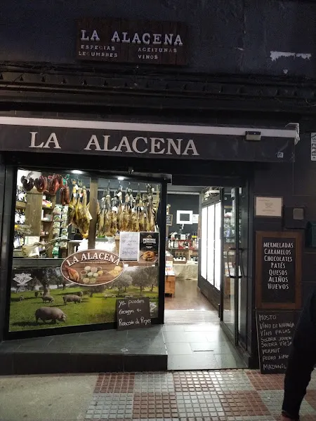 La alacena deTomares .Productos Gourmet Nacional y productores locales, donde podrás degustar nuestros productos? - Tienda de delicatessen en Tomares - foto 2