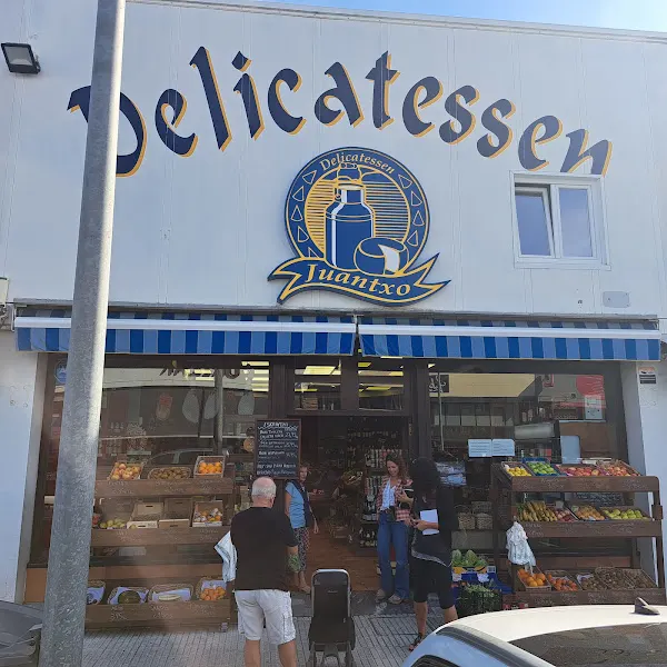 Delicatessen Juantxo - Delicatessen en Zarautz - foto 2