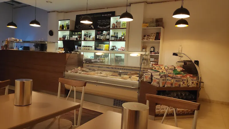 El Racó Gustós - Delicatessen en Esparreguera - foto 2