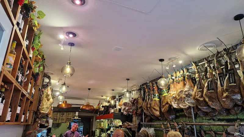 La Jamoneria Alcauza - Nerja