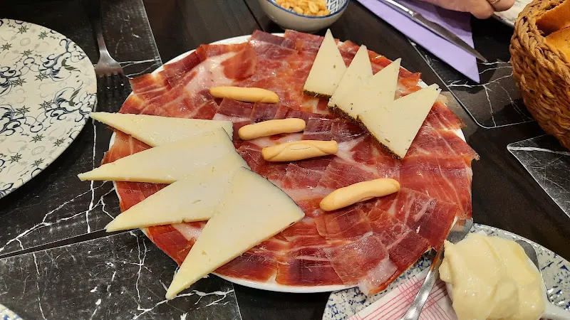 La Jamoneta Espacio Gourmet Restaurante - Carcaixent