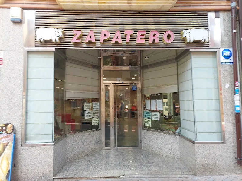 Embutidos y Jamones Zapatero (Benavente) - Carnicería en Benavente - foto 2