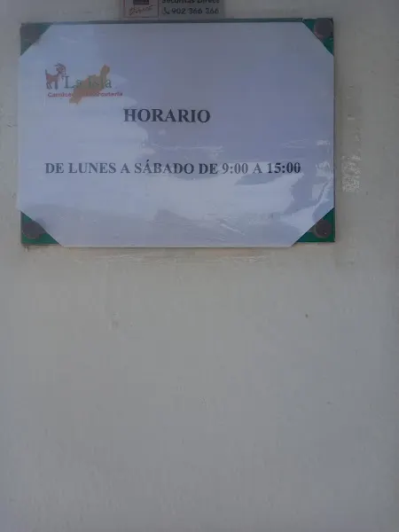 Carnicería: “Charcutería la Isla” - Carnicería en San Bartolomé - foto 2