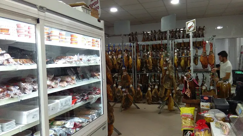 Despensa Iberica - Tienda de delicatessen en Osuna - foto 2