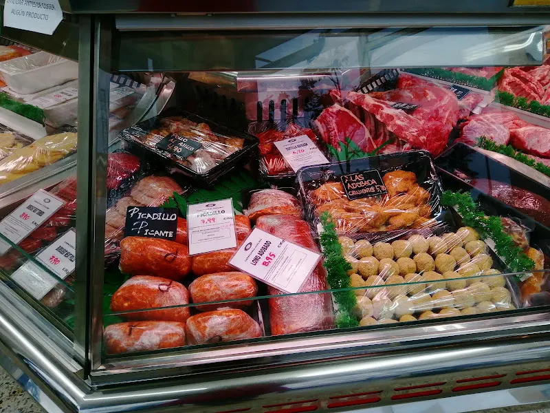 CARNICERÍA AVELINO (LOBATO) - Carnicería en Corvera de Asturias - foto 2