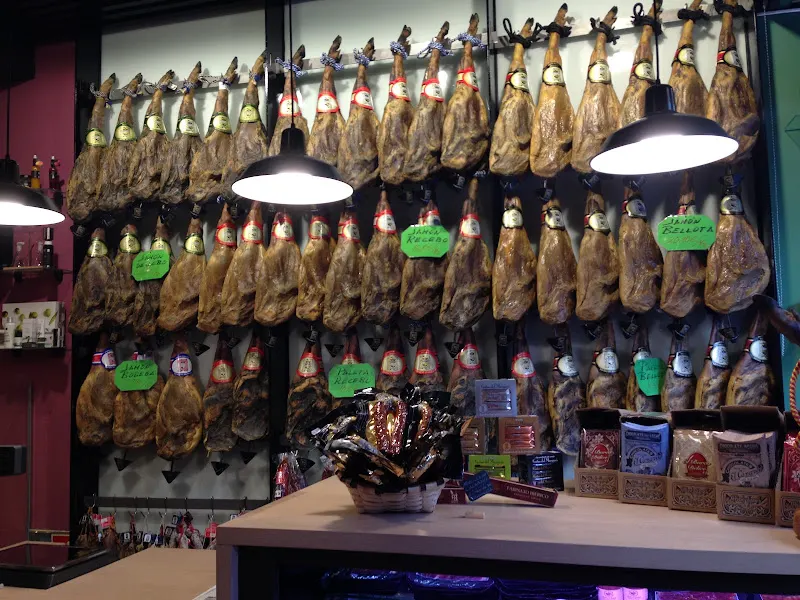 Ibérico y Vino Sabor de España - Tienda de jamones en Béjar - foto 3
