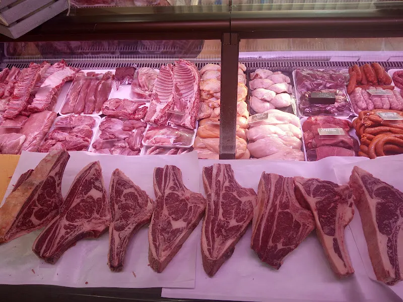 Carnicería Iparla especialistas en K-Txopos y Salchichas caseras