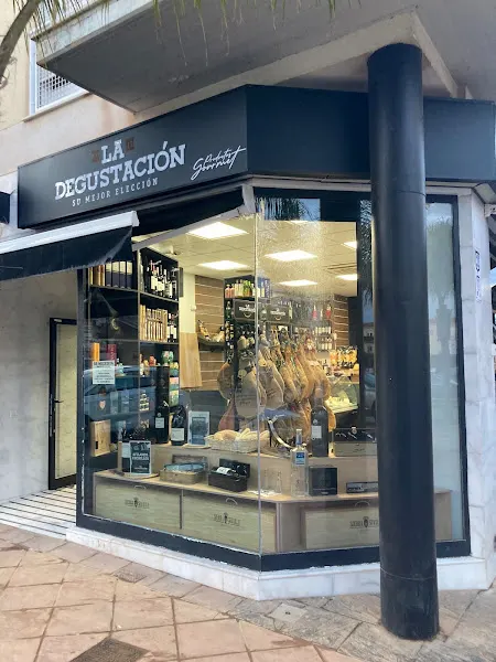 La degustación - Tienda de delicatessen en Vera - foto 2