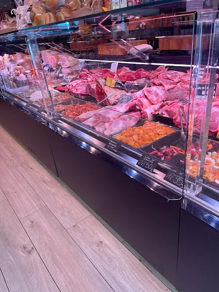 Exquisit Carnisseria Xarcuteria Selecta ( Cubelles ) - Cubelles