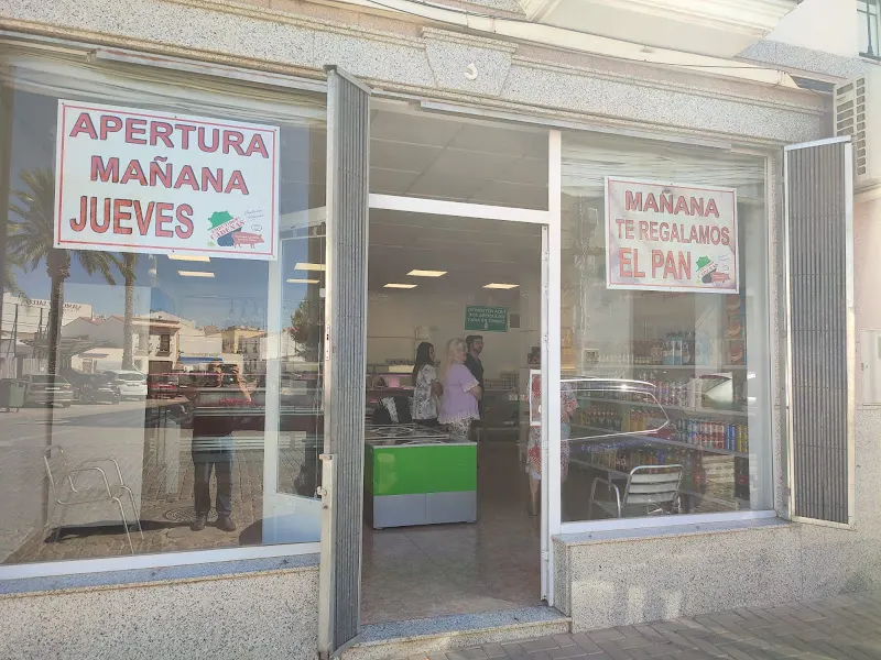 Casto García Vicente - Carnicería en Villafranca de los Barros - foto 2