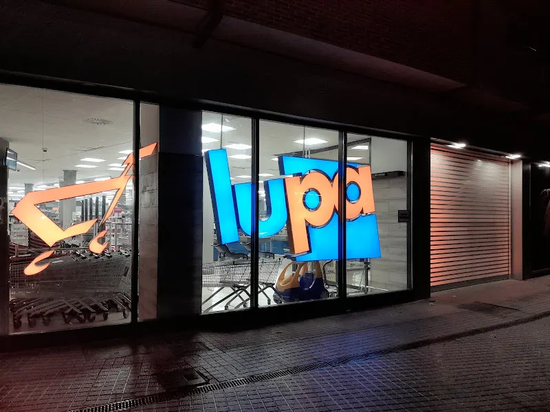 Lupa Supermercados - Supermercado en Corrales de Buelna (Los) - foto 2