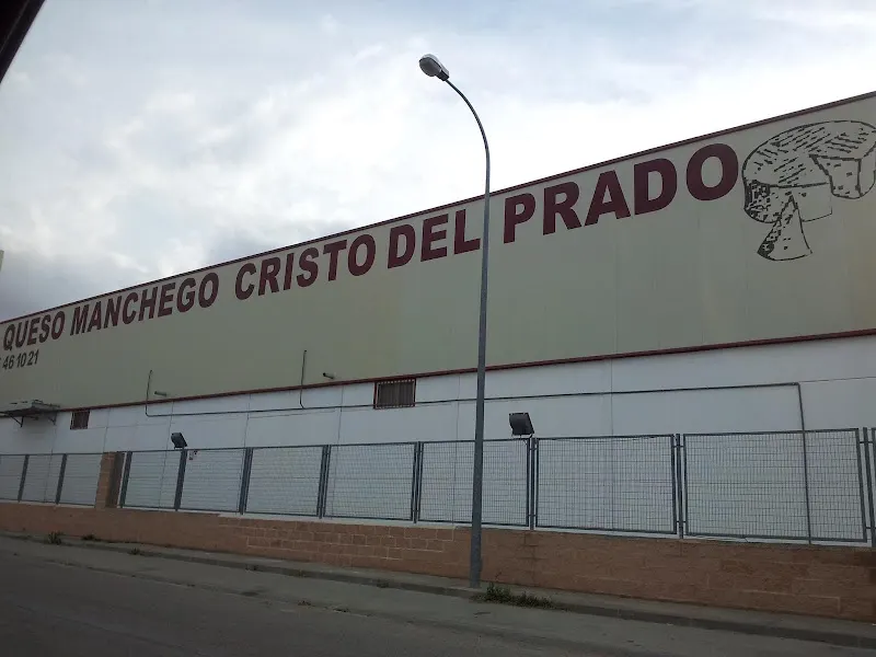 Quesos Cristo del Prado S.L. - Quesería en Madridejos - foto 2