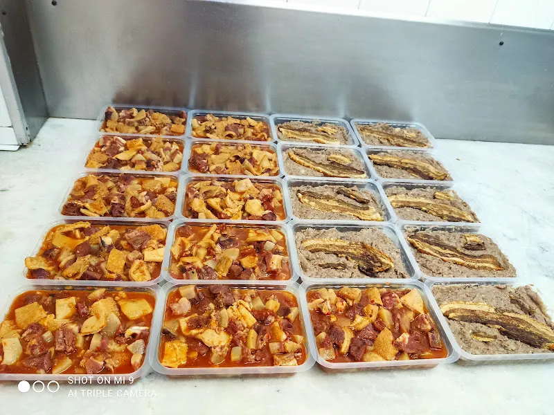 Pollería y Cansaladería Pineda - Carnicería en Ripoll - foto 3
