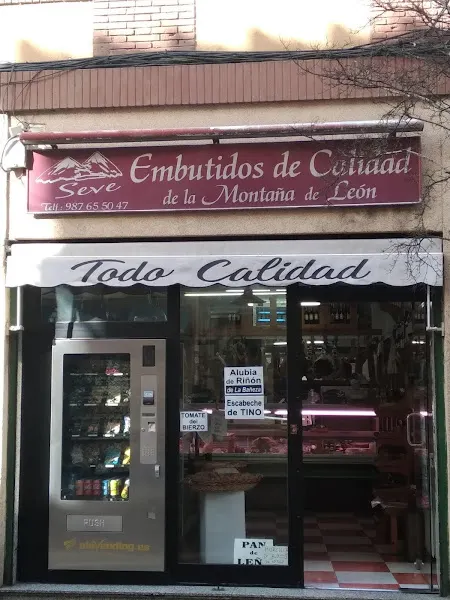 Embutidos Seve - Tienda de alimentos naturales en Baneza (La) - foto 2
