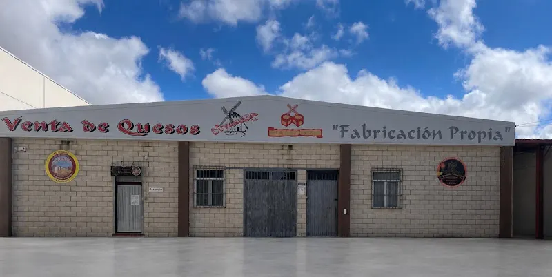 Artesanos Lácteos S.L. - Venta de quesos - Quesería en Consuegra - foto 2