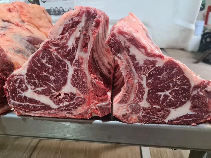 Jamones Almoharín en Almoharin