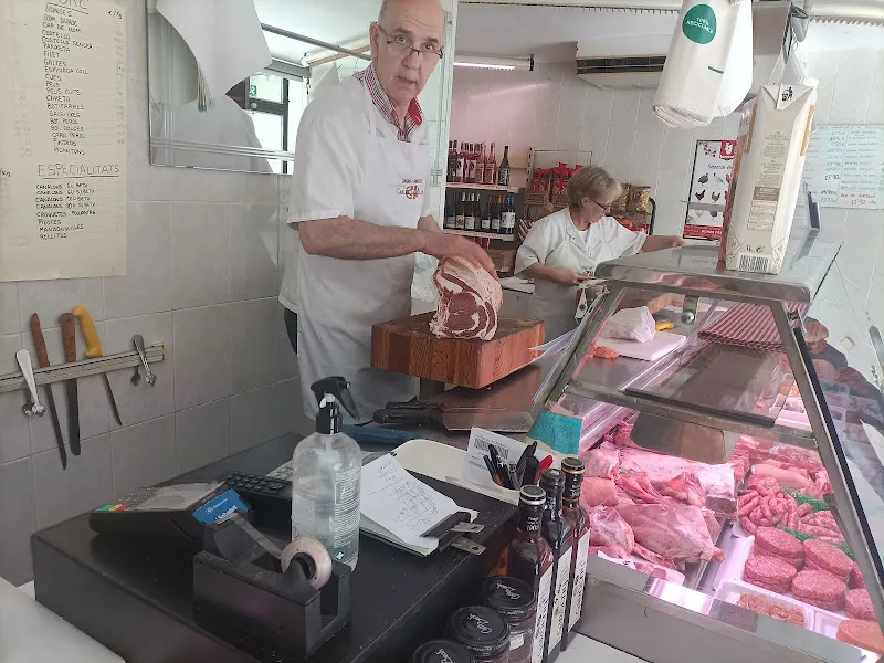 Carnicería Bardera i Casellas - Carnicería en Cassa de la Selva - foto 2