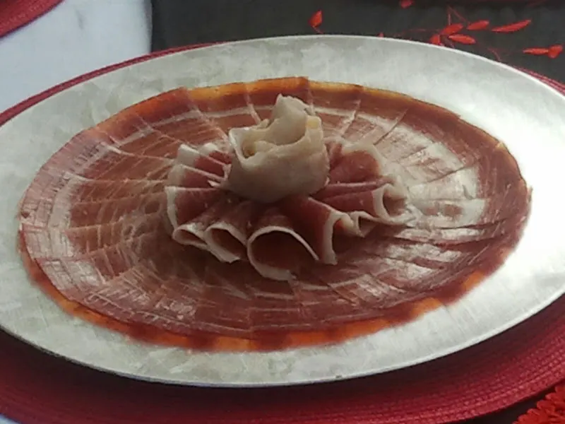 PALADAR panadería y charcutería