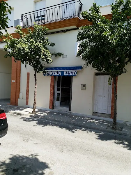 Carnicería Benito - El Cuervo