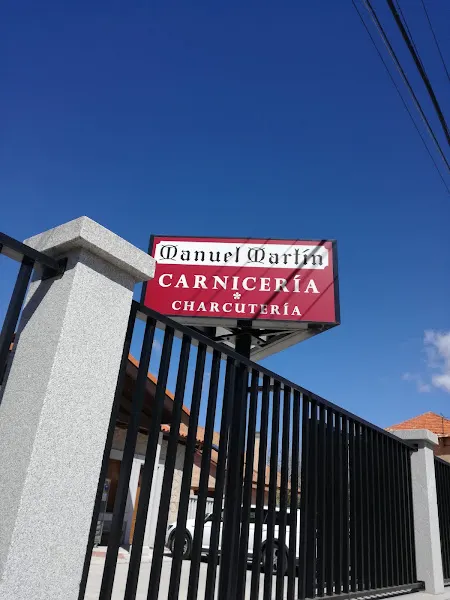 CARNICERIA-FRUTERIA MANUEL MARTIN - Carnicería en Colmenarejo - foto 2