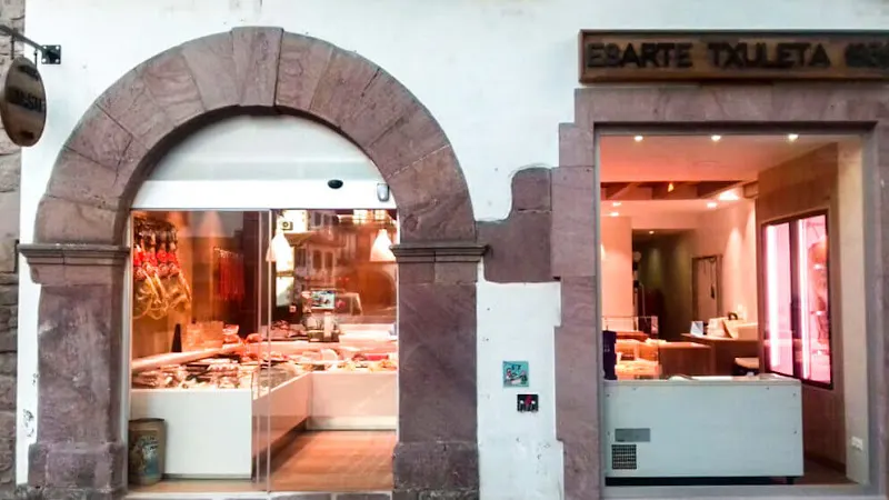CARNICERÍA ESARTE - Carnicería en Baztan - foto 2