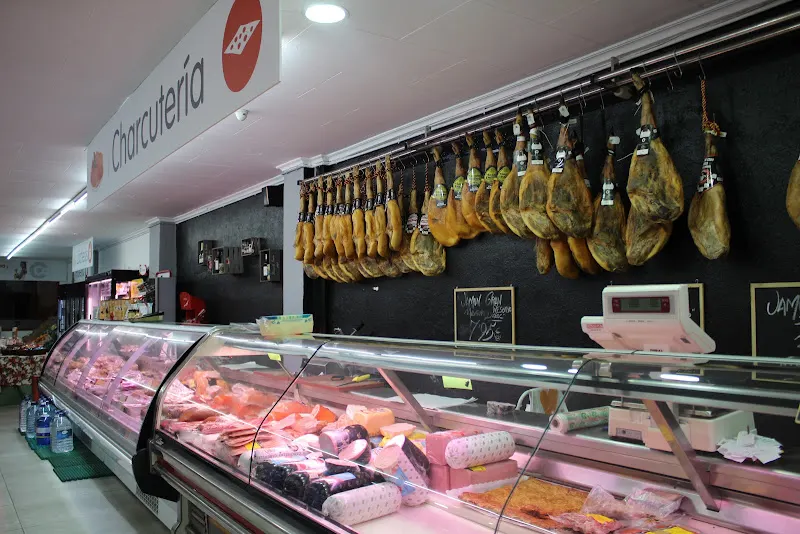 CARNICERÍA ELSA - Carnicería en Quintanar del Rey - foto 3
