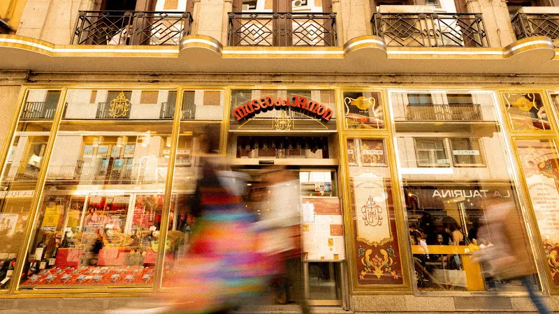 Museo del Jamón Carrera de San Jerónimo - Restaurante especializado en tapas en Madrid - foto 2