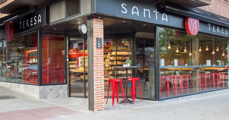 Cafetería Santa Teresa Shop Aravaca - Cafetería en Madrid - foto 2