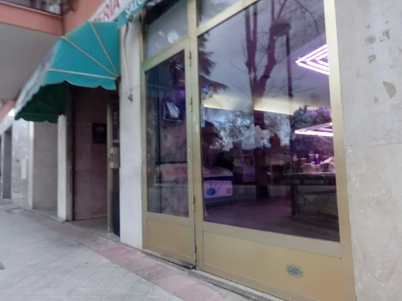 Carniceria Salchicheria Hermanos Nieto - Carnicería en Madrid - foto 2
