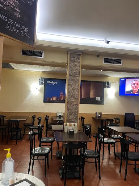 Bar Urano Marisqueria - Bar en Madrid - foto 2