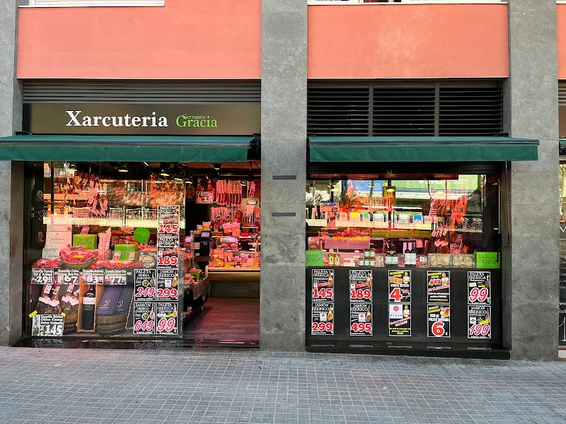 Germans Gracia - Meridiana Xarcuteries - Establecimiento de jamón serrano en Barcelona - foto 2