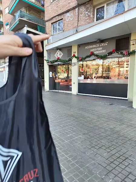 HERMANOS CRUZ - Carnicería en Barcelona - foto 2