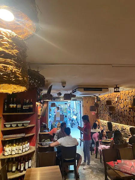 Jamón y Vino