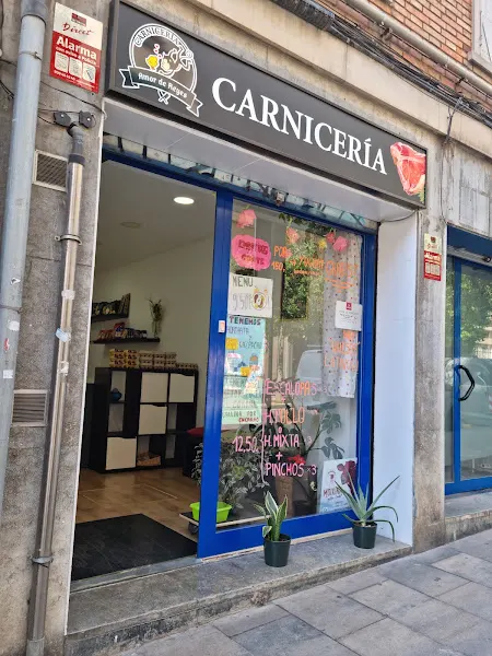 Carnicería Amor de Reyes S.L - Pollería en Barcelona - foto 2