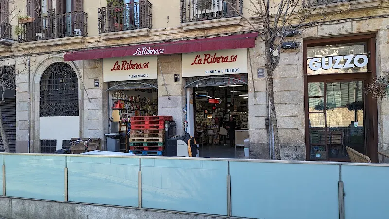 La Ribera, S.A. - Tienda de alimentación en Barcelona - foto 2