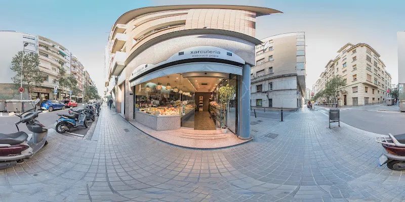 Bragulat López, L. - Charcutería en Barcelona - foto 2