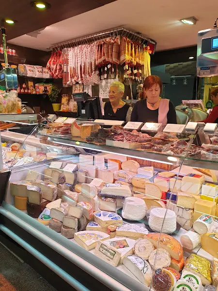 Bragulat - parada 54 - Mercado de la Llibertat